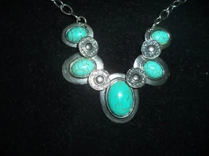 Preloved Silver Tone Fashion Necklace with Torquoise Style Stones - Picture 1 of 3