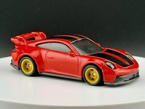 Hot Wheels Bespoke Factory Prototype- Real Riders- Riveted- Porsche 911 GT3