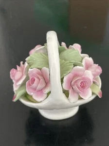 Vintage Aynsley England Hand Painted Bone China Flower Basket Figurine - Picture 1 of 10