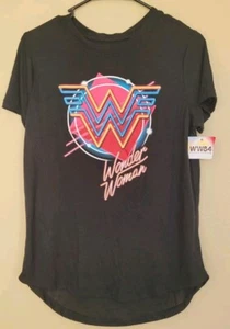 WW84 Wonder Woman Black Short Sleeve T-Shirt, Size Large Women's Cut DC - Picture 1 of 4