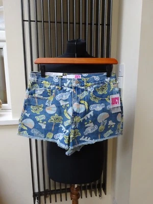 Juicy Couture Mid Rise Denim Short With Palms Bananas Prints New Size 28 - Image 1 of 4