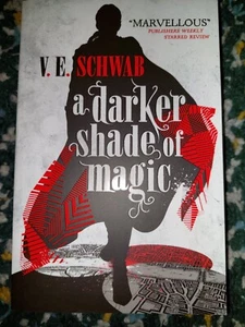 A Darker Shade Of Magic paperback  book By V.e.schwab - Bild 1 von 6