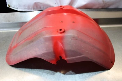 Guardabarros delantero Honda ATC200E 1983 rojo grande 61100-958-681ZA Foto 1 de 4