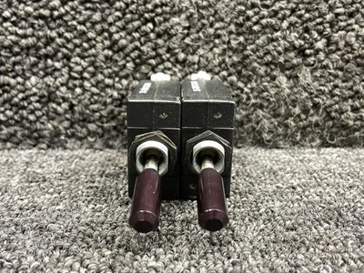 Juego de interruptores de palanca W31-X101G Tyco Electronics (amplificadores: 10, 30) Foto 1 de 4