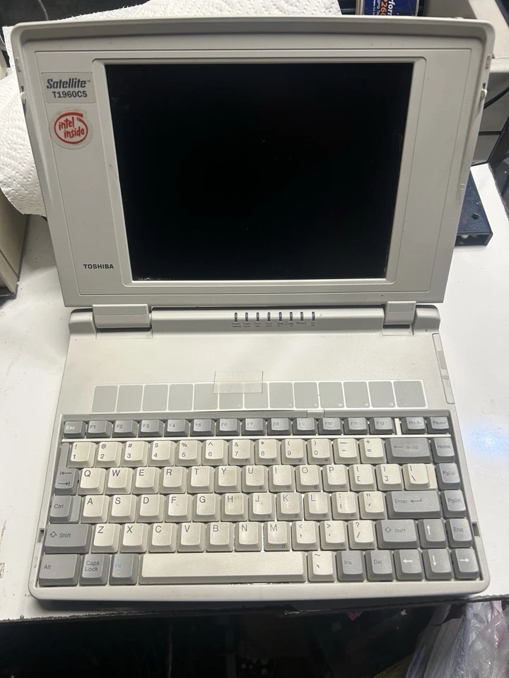 Toshiba T1960CS/200 de colección Foto 1 de 4