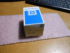 GM BLOWER MOTOR RESISTOR PART # 14093318  NSN: 5905-01-223-6252 - Picture 1 of 3