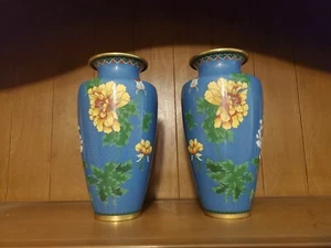 PAIR OF VASES GILDED RIMS CLOISONNE ENAMEL. CHINA - Picture 1 of 6