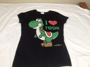 Nintendo Super Mario Bros I Love Yoshi T-shirt Size Large - Juniors Free Ship - Picture 1 of 9