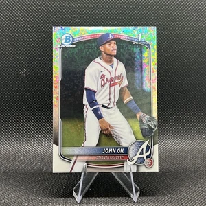 Mini refractor de diamante cromado Bowman 2025 BCP-172 John Gil Atlanta Braves 1st RC - Imagen 1 de 2