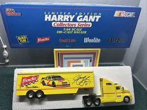 P310-RACING CHAMPIONS NASCAR 1:64 SCALE HARRY GANT DIE-CAST HAULER IN BOX NOS - Picture 1 of 7
