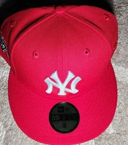  Yankees Red Hat Club Size 8 New Era  - Picture 1 of 5