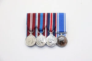 Diamond, Platinum Jubilee, Coronation And Police Court Mounted Miniature Medals - Picture 1 of 2