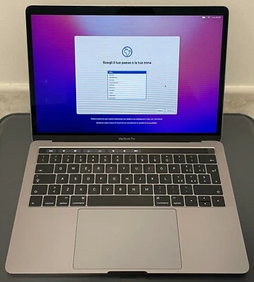 Apple MacBook Pro 13" 2016 Touch Bar, 256GB SSD, Intel Core i5 2.9 GHz, 8GB - Immagine 1 di 4