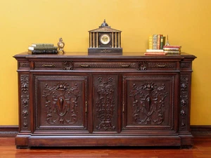 Antique Italian Renaissance Carved Sideboard Buffet TV Media Cabinet - Picture 1 of 4