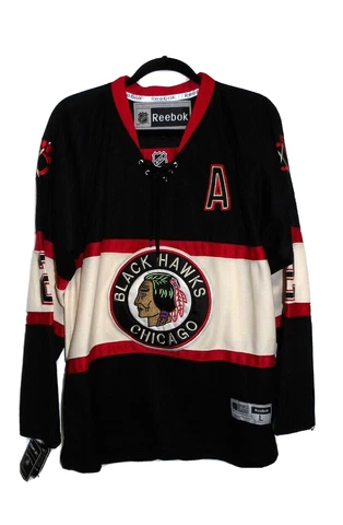 REEBOK official Chicago Blackhawks black & red jersey Duncan Keith #2 NEW size L Cover