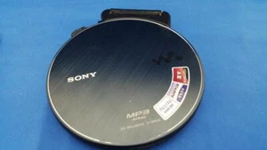 CD Walkman Model number: D-NE830 SONY JUNK product 2007 Used From JAPAN - Picture 1 of 5