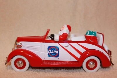 Chevrolet Convertible Bank Diecast 1:25 SpecCast 10035 Clark Oil Santa's 1937 Foto 1 de 4