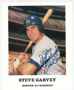 STEVE GARVEY Los Angeles Dodgers 8x10 AUTOGRAPHED SIGNED Photograph - Picture 1 of 1