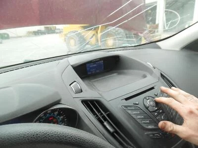 Conjunto de filtro de aire usado se adapta a: Jeep Liberty 2009 3,7 grado A Foto 1 de 4