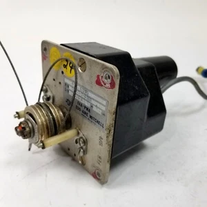 EDO-AIRE 1C363-1-430R Autopilot Roll Servo - Picture 1 of 6