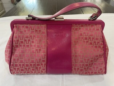 BOLSO VINTAGE TOMMY HILFIGER LOGO ROSA CON UNA ASA Foto 1 de 4