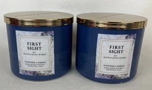 2 Bath & Body Works First Sight 3 Docht große Duftkerzen - Bild 1 von 2