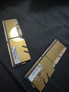 G.Skill Trident Z Royal DDR4 - 4000mhz 64GB (32GB X 2) Gold - Picture 1 of 4