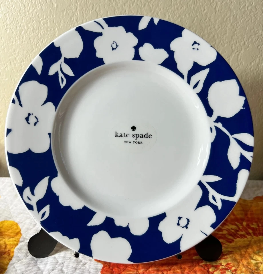 New 4 (four) kate spade Primrose Drive Floral Cobalt Blue Dinner Plates 11.5" - Image 1 of 1