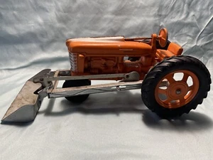 Hubley Tractor #500 With Front Scoop Loader - Picture 1 of 5