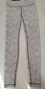 Lululemon Women’s Unique Patterned Yoga Stretch Long Leggings- Size 4 US / 8 AUS - Picture 1 of 3