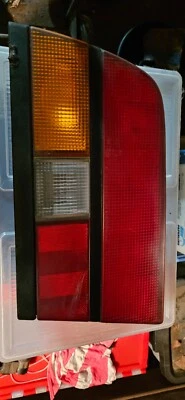 Nissan 300ZX 1986 luces traseras Foto 1 de 2