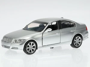 BMW e90 330i 2005 silver diecast model car 51973A NewRay 1/32 - Picture 1 of 4
