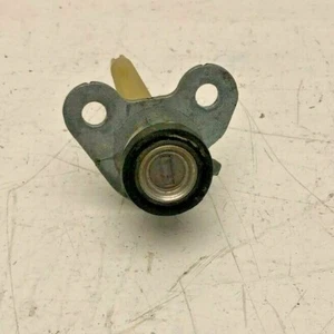 Piezas de Repuesto Utiliza, Trinquete Llave Maletero Trasero Hyundai i10 - Imagen 1 de 2