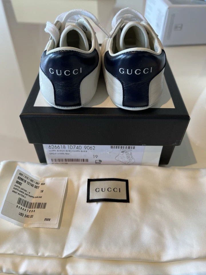 儿童古驰运动鞋全新 19 码带盒和防尘袋 — 第 1/3 张图片