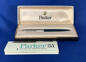 Vintage Parker 51 Green Fountain Pen In Original Box - MCM - Picture 1 of 7