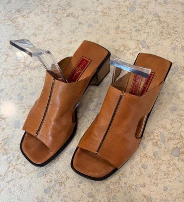 Toboganes de cuero Cole Haan vintage, para mujer talla 7,5, coñac, tacón cuadrado Foto 1 de 4