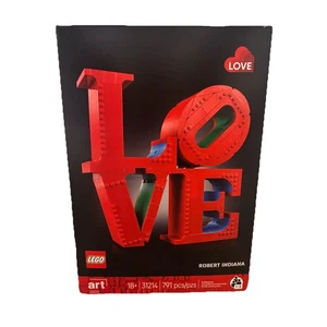 LEGO Art LOVE Collectible Building Set for Adults 31214 NEW SEALED - Picture 1 of 6