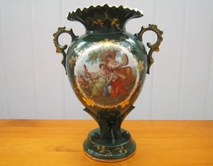 (Antique Victorian?) Footed Ceramic Vase Fluted Hand Painted Gilt Decoration - Picture 1 of 15