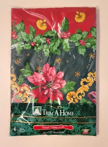 VTG Trim A Home Christmas Poinsettia Vinyl Flannel Backed Tablecloth Round 60" - Bild 1 von 3