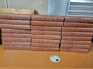 Encyclopedia Britannica 24 Volumes 1768 Books In Good Shape White Dots On Binder - Picture 1 of 10