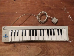 EVOLUTION MK-7 MIDI KEYBOARD MANUAL - Foto 1 di 8