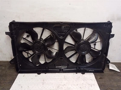 GM 86778033 Radiator Cooling Fan Motor Assembly from 2023 GMC YUKON 10784210 - Image 1 of 4