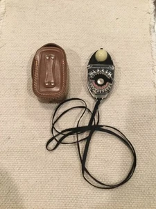 Norwood Director Exposure Light Meter Vintage Model C Leather Case Vintage Photo - Picture 1 of 9