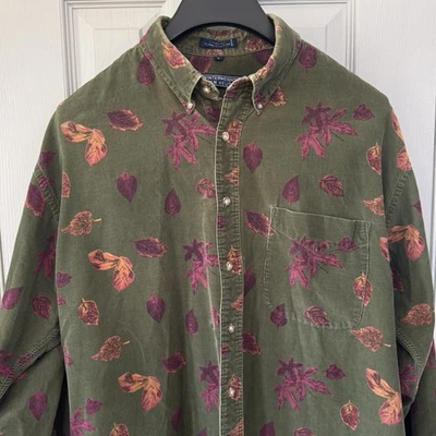 Van Heusen Winterweights Vintage Corduroy Men’s Large Long Sleeve Button Up - Image 1 of 4