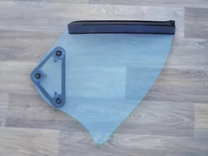 99-04 MUSTANG GT CONVERTIBLE LEFT SIDE 1/4 REAR GLASS OEM 2003GT - Picture 1 of 13