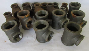 Assorted lot of 1-1/2" Black, Import Fittings, New, Old Stock - Lot of 20 - Picture 1 of 4
