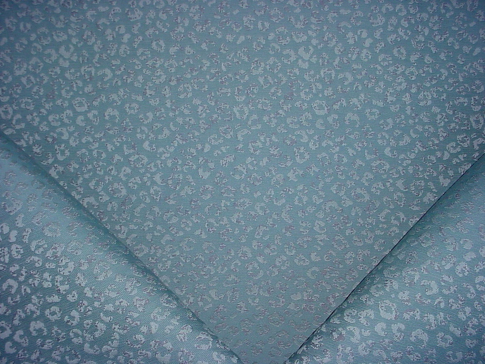 Tela de tapicería para cortinas de lino leopardo azul cielo Tsavo Scalamandre 26834 4-3/8 años Foto 1 de 4