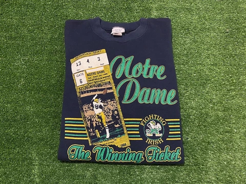Vintage Notre Dame Fighting Irish Football The Winning Ticket Crewneck XL large Cover
