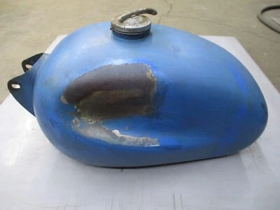 DUCATI SINGLE 250 350 BISEL ESTRECHO CAJA ANCHA TANQUE DE COMBUSTIBLE MONZA HACER OFERTA Foto 1 de 4