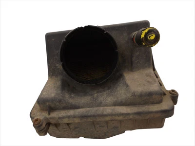 Chevrolet Silverado 1500 1999-2002 carcasa de filtro de aire 5,3 L usado 25873812 Foto 1 de 4